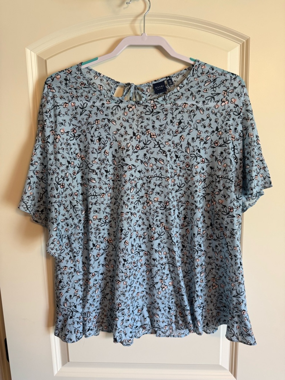 Kaari Blue Floral Flutter Sleeve Blouse – Size XL